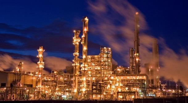 large-article-im2258-refinery,w_640